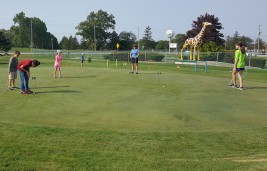 Junior golf Lessons Clinics Windsor Essex on
